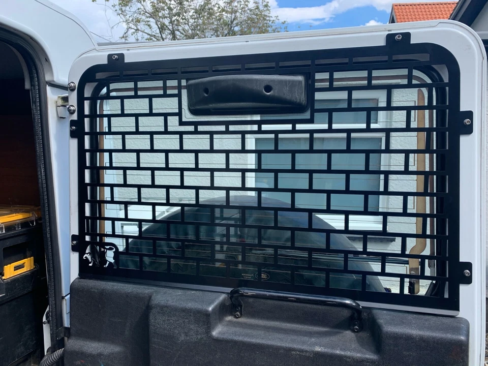 Rear Middle Window Mesh Guard Protection Grille Fits Land Rover Defender 90 110 - Image 4 of 4