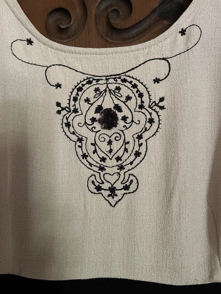 Maxi Vestido para Mujer K Studio 16 Sin Mangas Negro/Tostado Bordado Corbata Trasera HECHO EN EE. UU. Foto 4 de 4