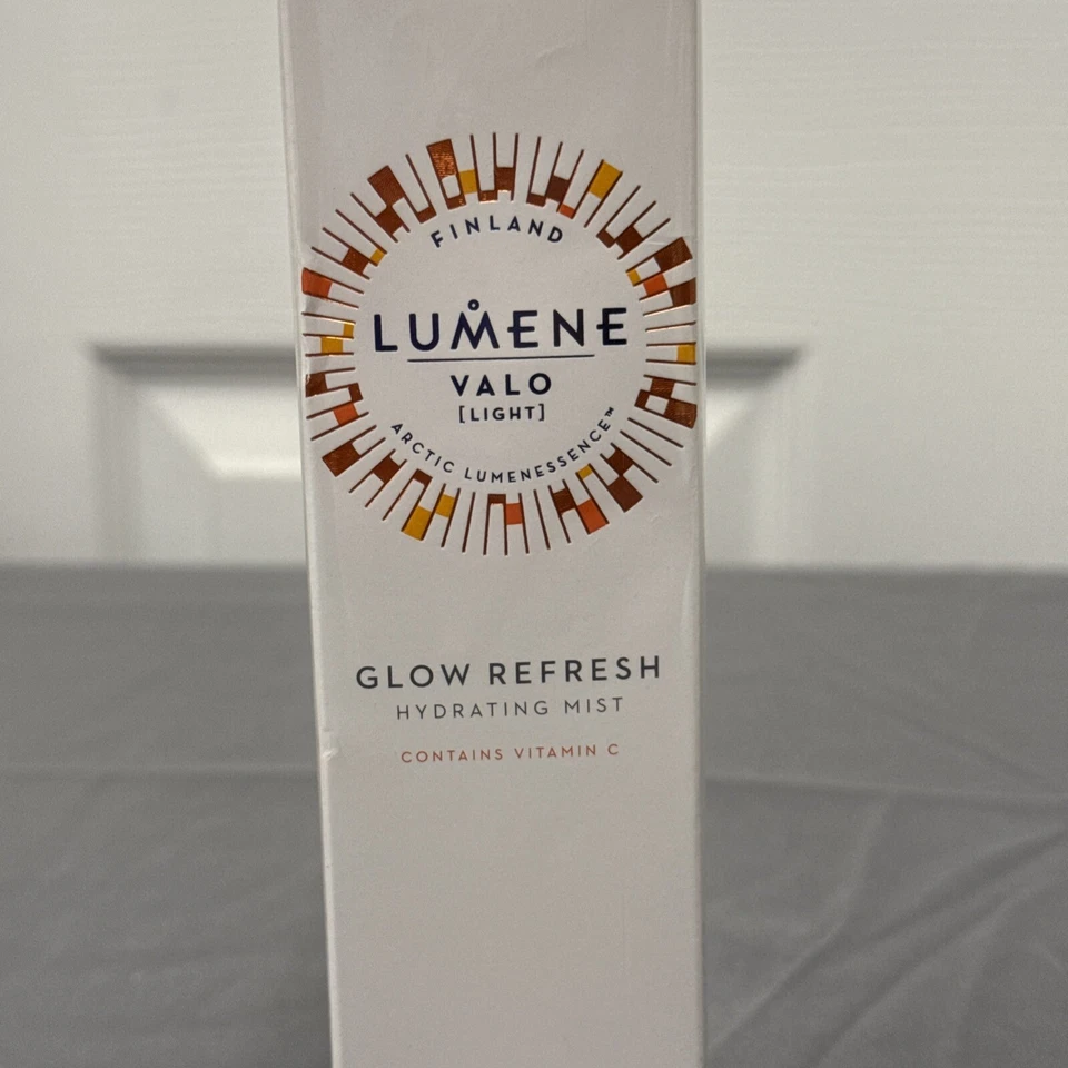 Lumene Valo Hydrating Arctic Spring Water Glow Refresh Hydrating Mist 3.4 oz - Image 2 of 4