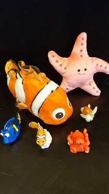 DISNEYLAND Nemo  Plush 10'' & PVC figures Hank, Squirt, Nemo & Plastic Dory