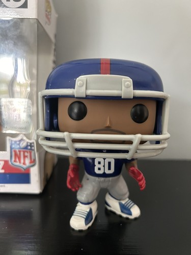 NFL Victor Cruz New York Giants Funko Pop #19 - Picture 5 of 12