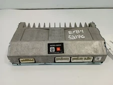 8628008031 Radio Amplifier from 2011 Toyota Sienna  (11525585