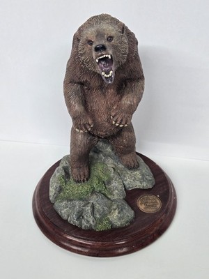 Hallmark Galleries Majestic Wilderness  Male Grizzly   Sculpture Mark Newman 