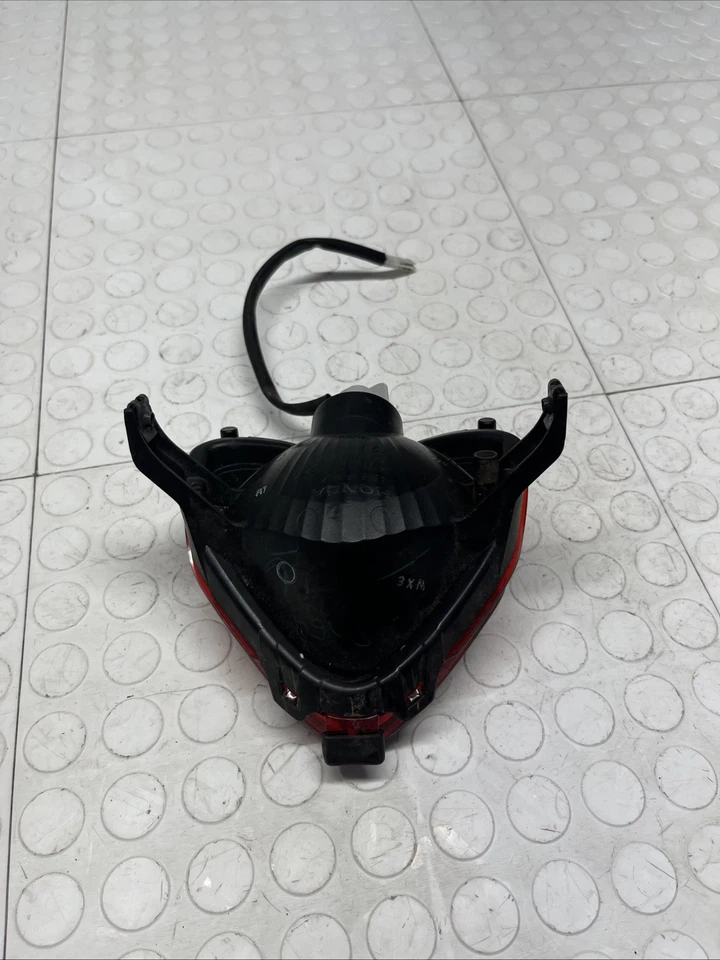 2015 HONDA CB500F REAR TAIL LIGHT TAILLIGHT BULB AND HOUSING OEM - Image 2 of 4