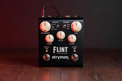 Strymon Flint V2 Tremolo and Reverb Pedal