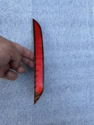 GENUINE AUDI A5 S5 2016 - 2020 GENUINE REAR BUMPER REFLECTOR LEFT SIDE - Picture 2 of 10
