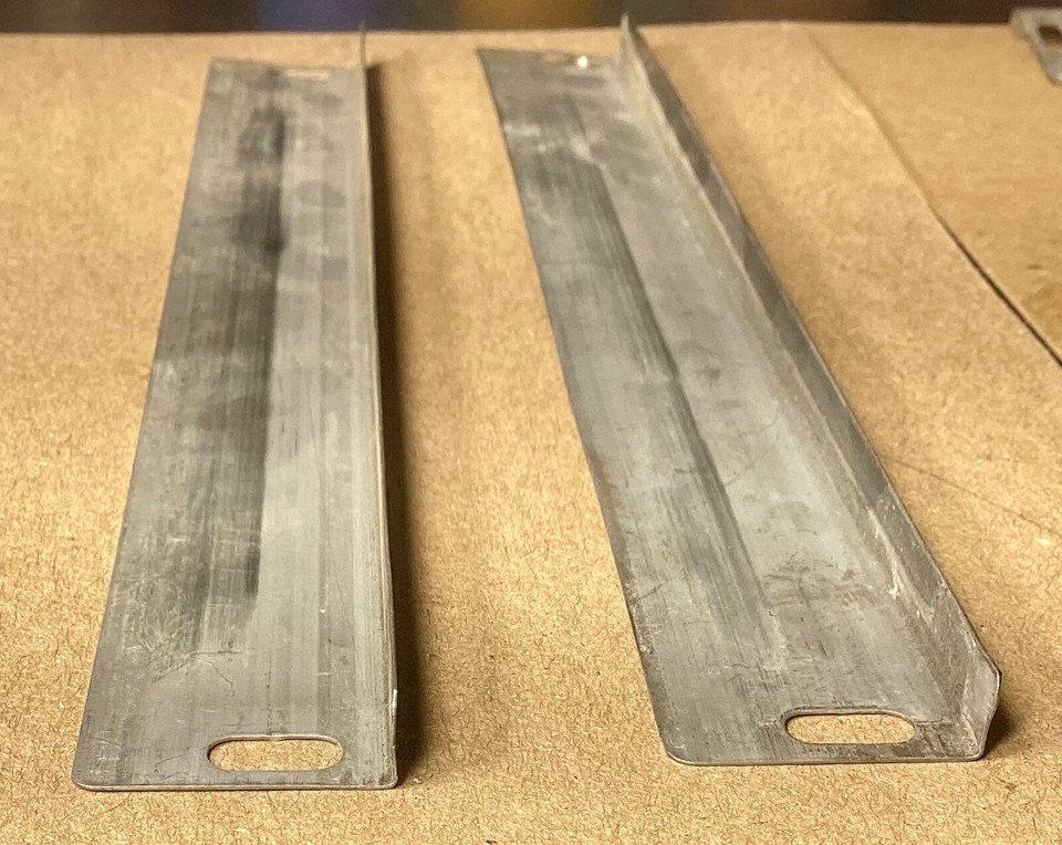 Globe Wernicke Metal Insert Sliders For 4 Bookcase Sections/Doors x 8