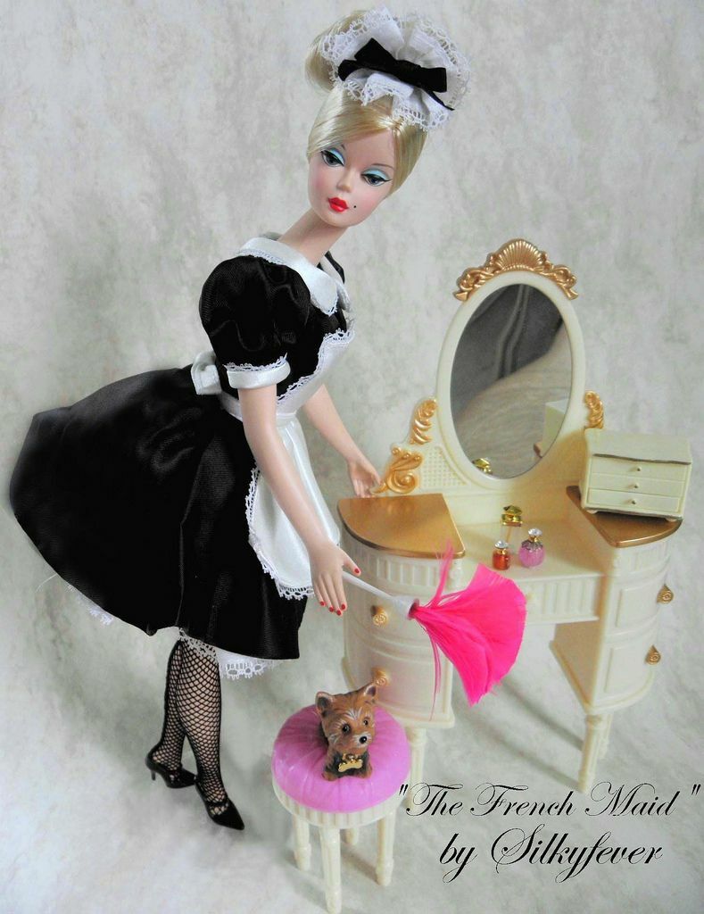 NRFB - A DAY AT THE RACES - BARBIE FASHION MODEL COLLECTION - SILKSTONE - BFMC