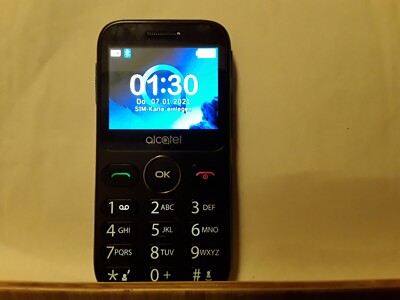 Handy Alcatel One Touch 2019G schwarz (Ohne Simlock) Smartphone Seniorenhandy