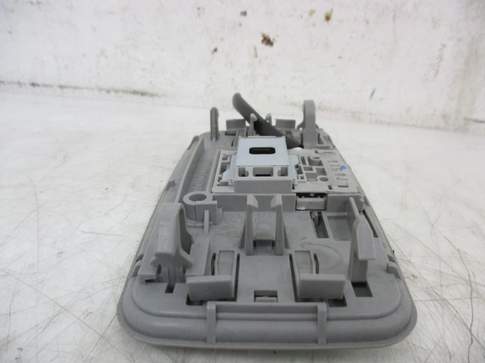 Interior Light Dome Light Reading Lamp Rear Fits for Toyota Yaris II (SCP9_ - Imagem 3 de 3