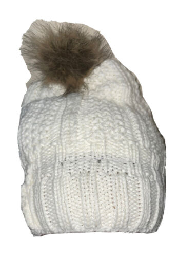 C.C YJ820 - Thick Cable Knit Hat Faux Fur Pom Pom Fleece Lined Cuffed Beanie NWT - Picture 1 of 9