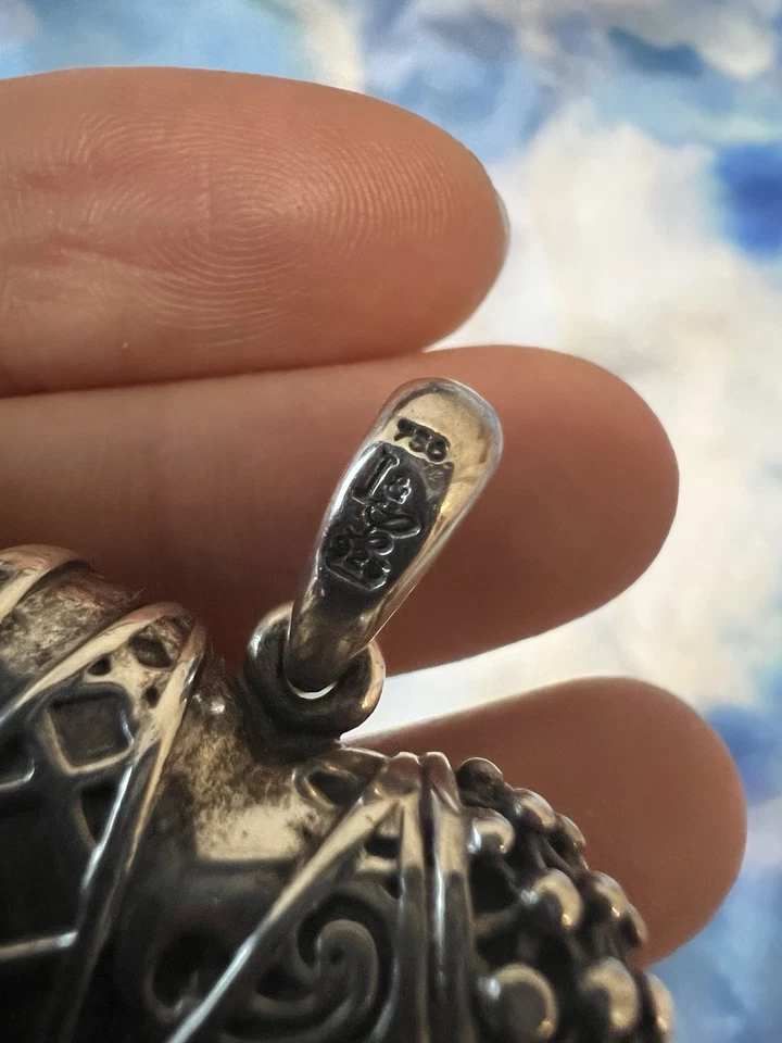 Colgante Lagos Caviar CORAZÓN DE TEXAS. Oro 18K y plata 925. Peso 30g Foto 2 de 4