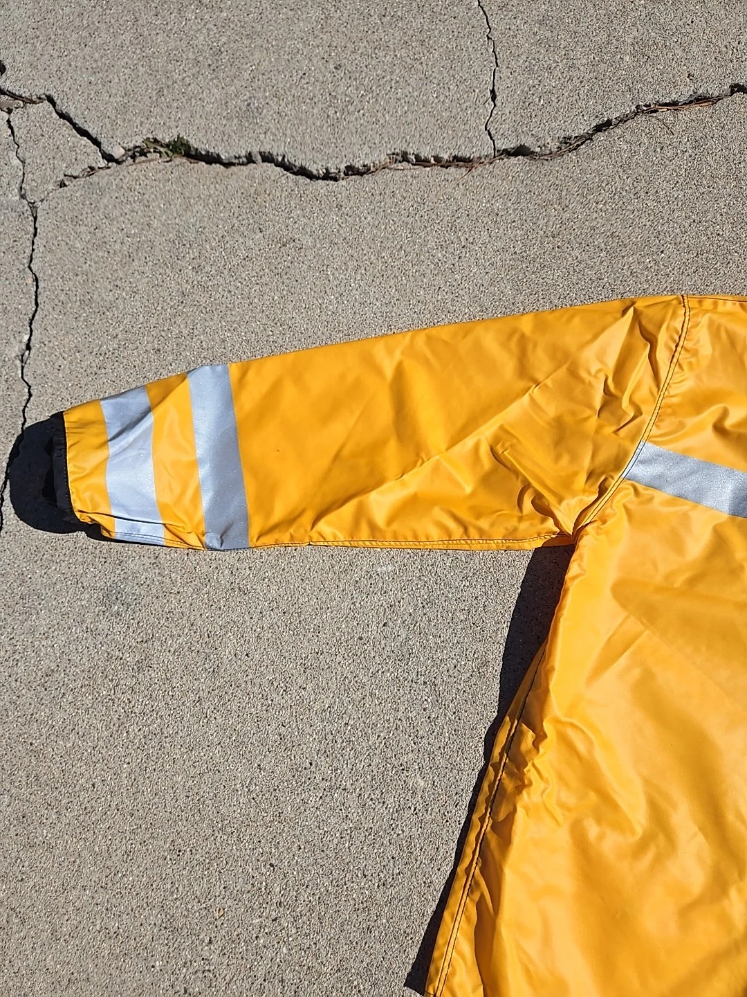 Heavy Weight Hi-Vis Reflective Slicker Jacket (Yellow) Made In USA, NWOT π₯ - product detail image 15