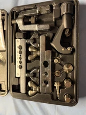 Mastercool Flaring and Swaging Tool Set 70053 Silver