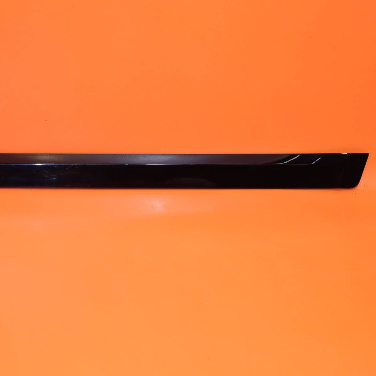 Bentley Bentayga 2016-2018 Rear Left Body side trim P/N 36A853191