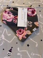 Gerber Modern Moments Girl  s Bib New