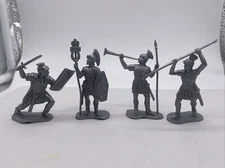 Reamsa Toy Soldiers  Roman Legions Collection 1/32 Unpainted Vintage Plastic (2)