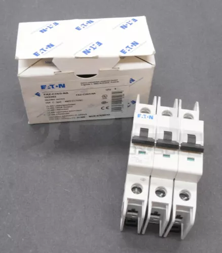 NEW EATON FAZ-C25/3-NA CIRCUIT BREAKER 25A 3 POLE 480V 102252