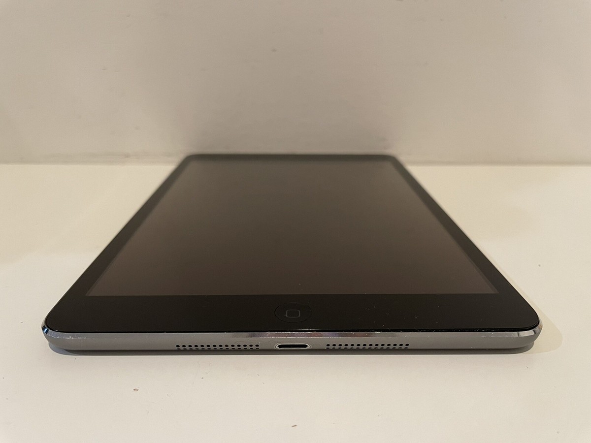 Apple iPad mini 2 32GB, Wi-Fi, 7.9in - Space Gray - White Apple iPad mini 2 32GB, Wi-Fi, 7.9in - Space Gray - White