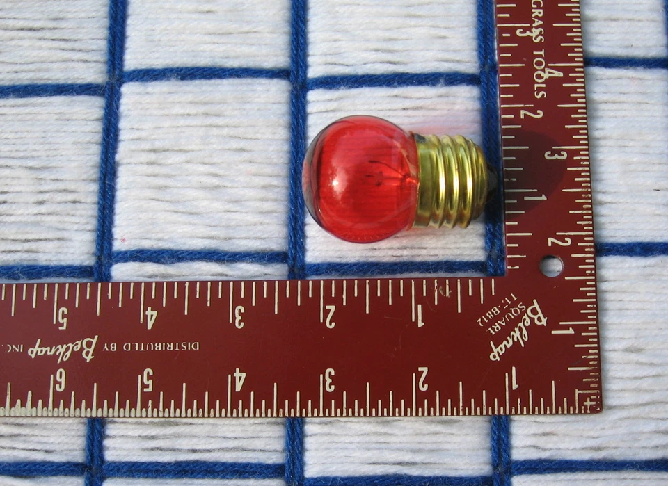 BOXof25new OUTDOOR Christmas RED TINT regular base sign LIGHT BULBS 7.5 WATT S11 - Image 2 of 4