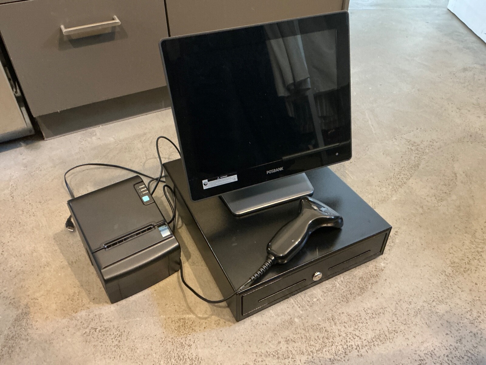 Posbank Apexa G + Bondrucker + Kassenschublade + Barcode Scanner