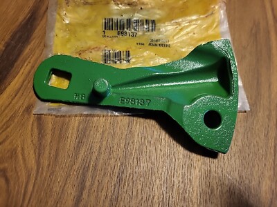 Genuine NOS OEM John Deere Cutterbar Disk Clockwise accelerator E98137