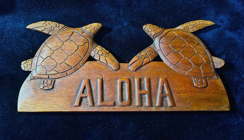 Hawaii VINTAGE CARVED WOOD WALL HANGING ALOHA W/ TURTLES HONU 14 1/4"L x 7"W