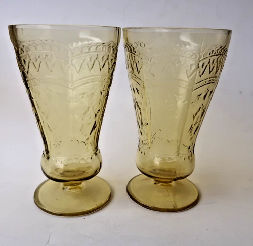 Federal Patrician Spoke 2 Footed Tumblers 5 3/8" Amber Depression Glass