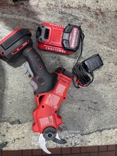 Craftsman CMCPR320C1 V20 Cordless Pruner Kit - Black/Red