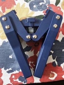 Double Lever Wine Bottle Corker Manual Hand Corking Tool Home Winemaking Blue