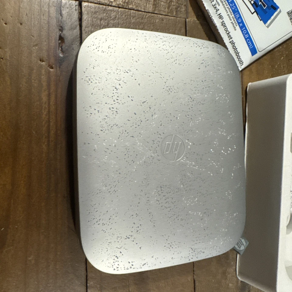 HP Sprocket 3x4" Sofortbilddrucker - WLAN, tragbar, ZINK, iOS & Andr - Bild 4 von 4