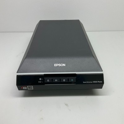 Epson Perfection V600 Photo Flatbed Scanner Tested and Working NO CABLES