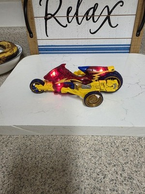 Johnny Quest Cyber Cycle Galoob Questworld 1995 Working lights.