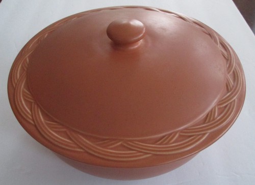 PFALTZGRAFF Acadia Sienna 2 Qt Round Covered Casserole - Picture 3 of 6