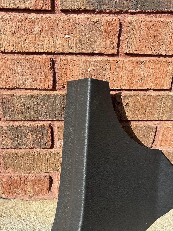 林肯导航器 2007 - 2014 年原始设备制造商驱动器左踢塑料盖饰边(9187)36A — 第 3/4 张图片