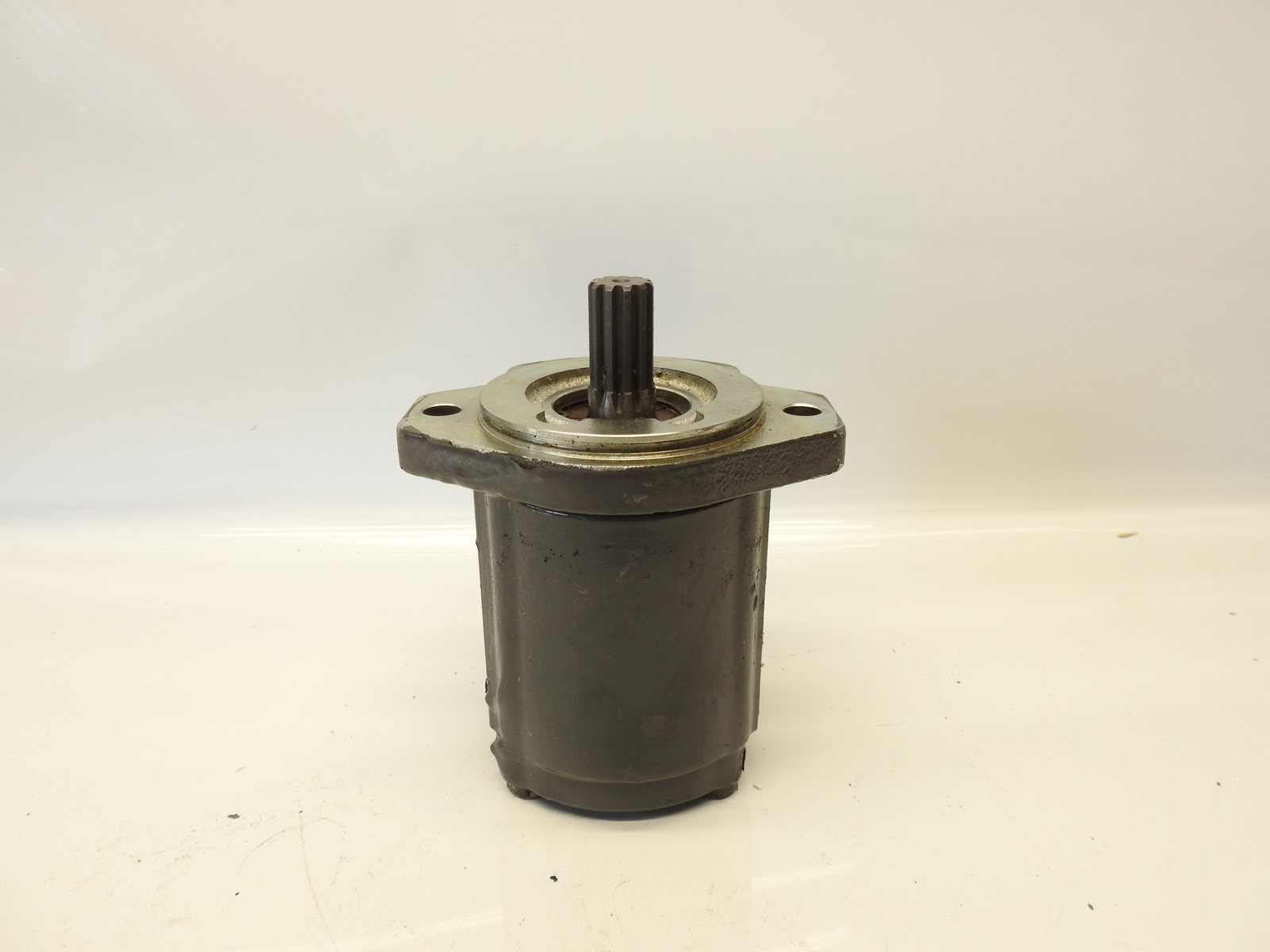 New Oem Bosch Rexroth 0510725433 Hydraulic Pump 0510725