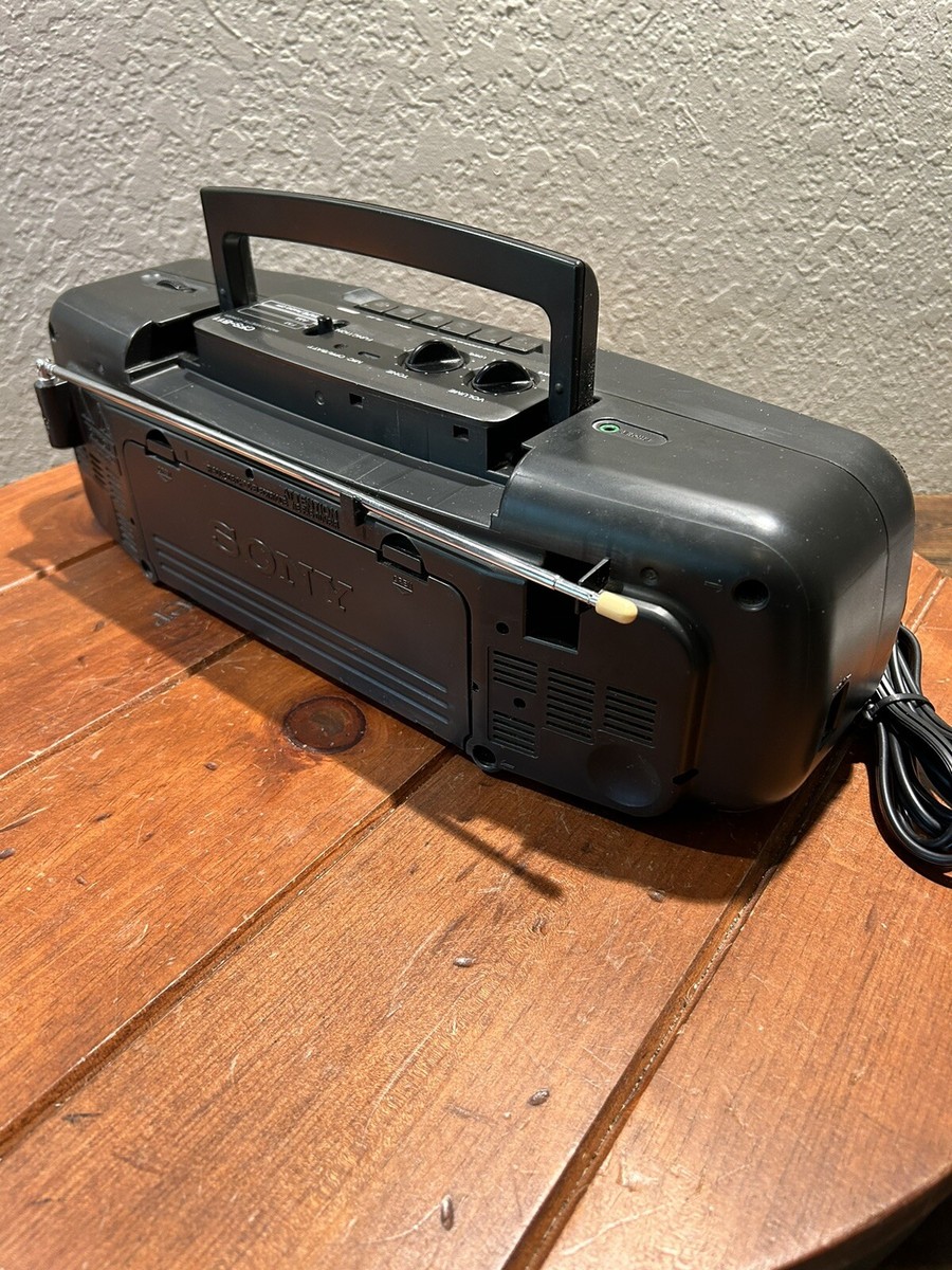 SONY - Boon 71tdYmbJ5hL._UF350,350_QL50_.jpg
