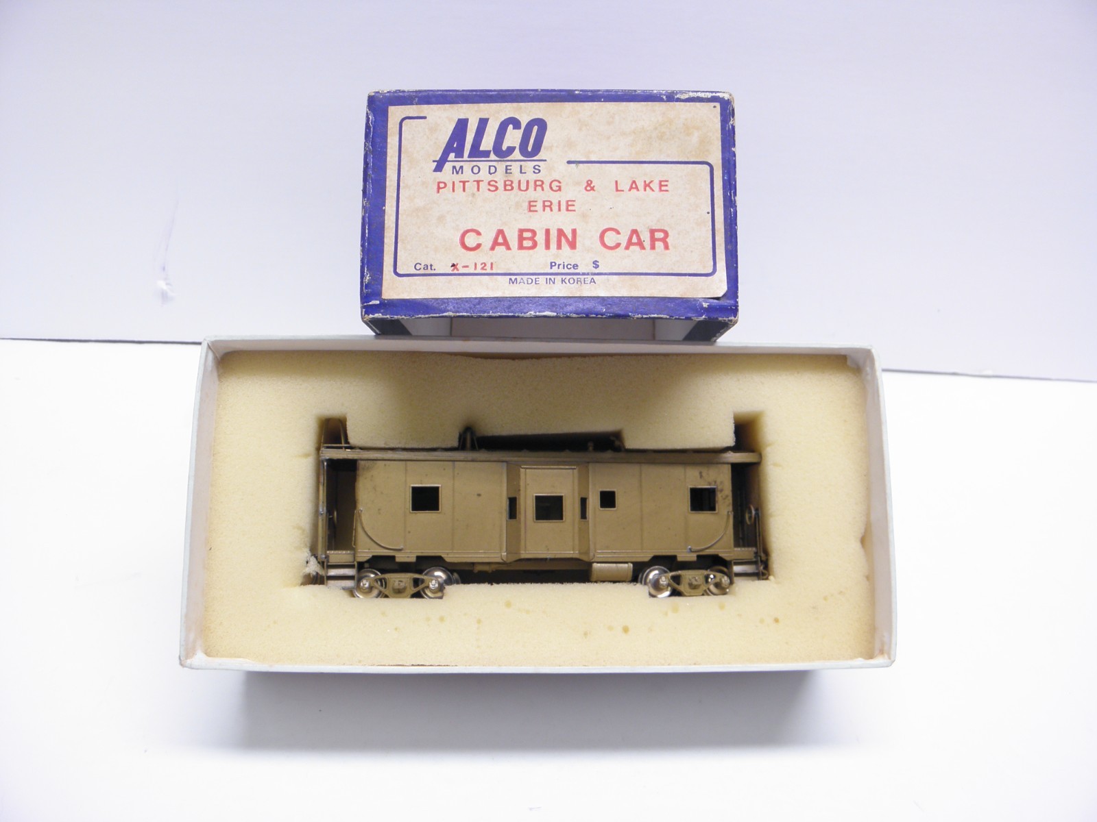 Alco Models Cat #X-121 - Pittsburg & Lake Erie Cabin Car Ho Scale
