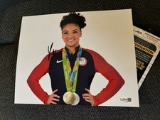 Olympic Gymnast Laurie Hernandez Signed 8 X 10 Photo JSA Authenticated COA