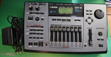 Boss BR-8 Digital Recording Studio *Tested Working* w/ Power Cord, 13x Zip Disks