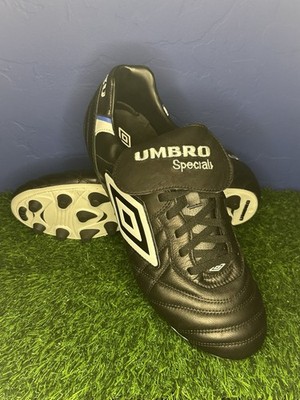 [12] Umbro Speciali Pro 24 FG Black/White/Royal