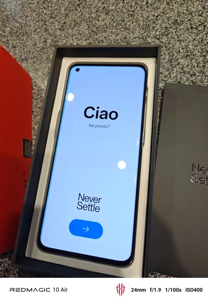 OnePlus 11 5G 8GB/128GB Titan Black - Immagine 2 di 4