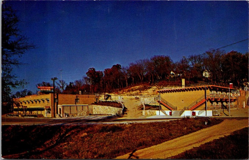 FORSYTH MISSOURI SHADOW ROCK HOTEL NEAR BRANSON VTG POSTCARD