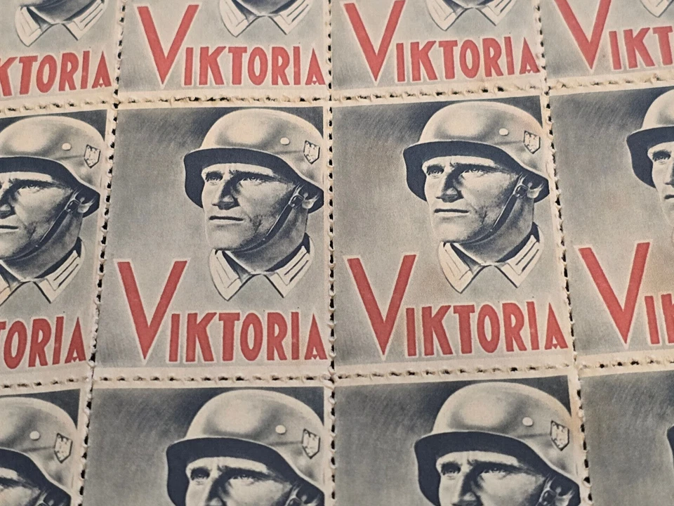 VICTORIA Alemania Nazi Tercer Reich CASCO DE ACERO SOLDADO Hoja Completa de Sellos Segunda Guerra Mundial Segunda Guerra Mundial Foto 3 de 4