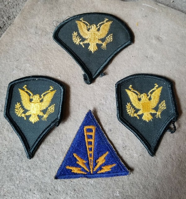 VTG U.S Military Patches Army Communications Tower Lightning Bolts