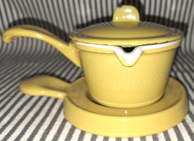 VTG MCM DESCOWARE 3pc CAST IRON MUSTARD ENAMEL BUTTER WARMER SAUCE POT w/TRIVET