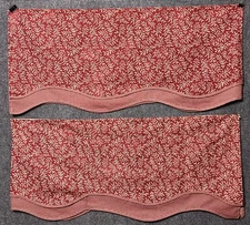 2 WAVERLY Fernwood Red Gingham Fern Toile Scalloped Valance Curtains 76 X 16