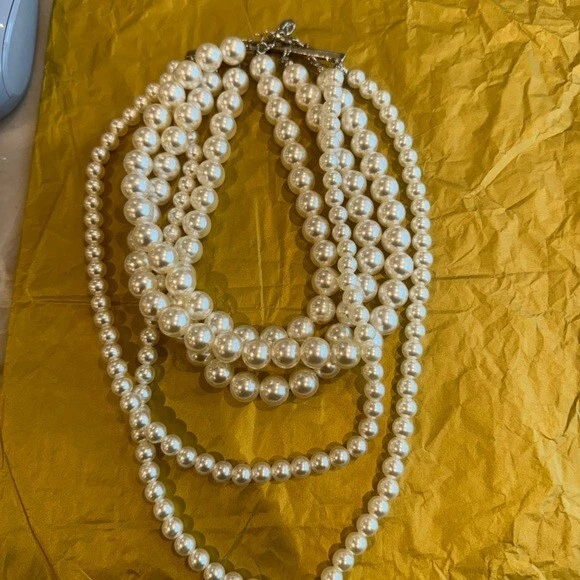 Zara 人造珍珠项链 全新 无 🏷️✨✨ 💕💕 — 第 3/4 张图片