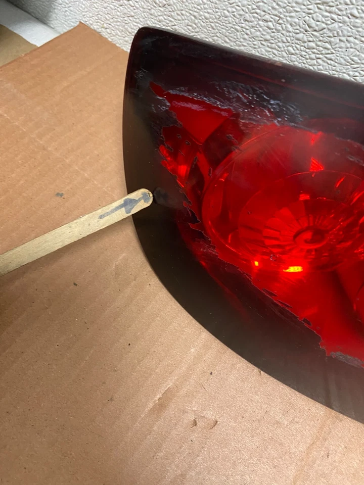 Conjunto de lanternas traseiras pretas laterais esquerda+direita Mazda 3 Sedan 2004 2005 2006 M1088 DG - Imagem 4 de 4