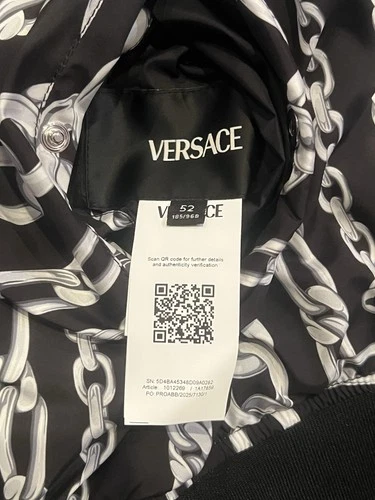 $2050 Men's Versace medusa chains reversible bomber jacket size 52 Fits L image 8
